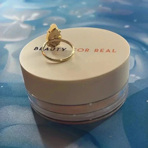 SIZE 6 CLEAN LUXE LIGHT PINK GEM GOLD RING - Picture 3 of 3